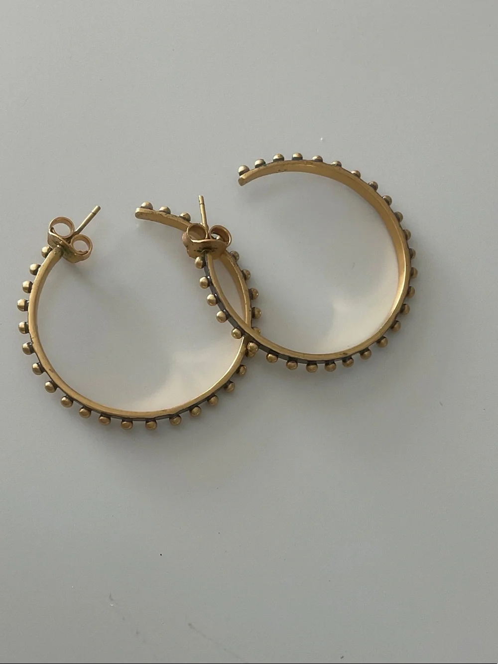 Julie Vos Soho hoop Gold Beaded Hoop Earrings like new